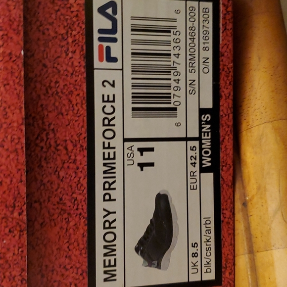 Fila women's Running shoe - Picture 2 of 6